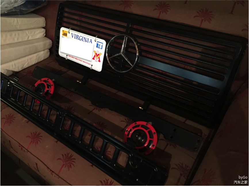 已经处理完的一些部件。