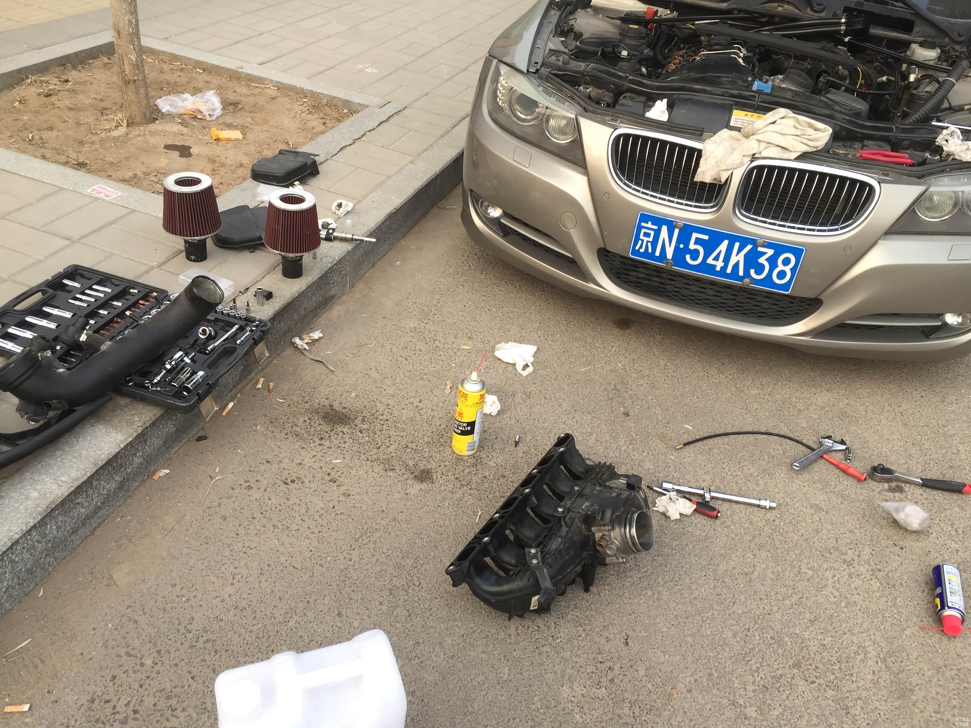 一般我我都是自己动手，主要是因为喜（没）欢（钱）