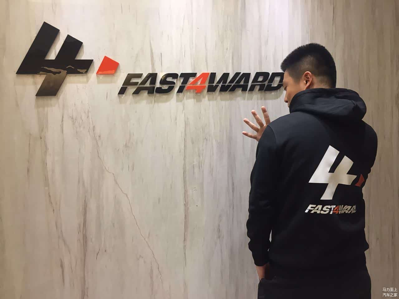 个人微博：马力君_史萌