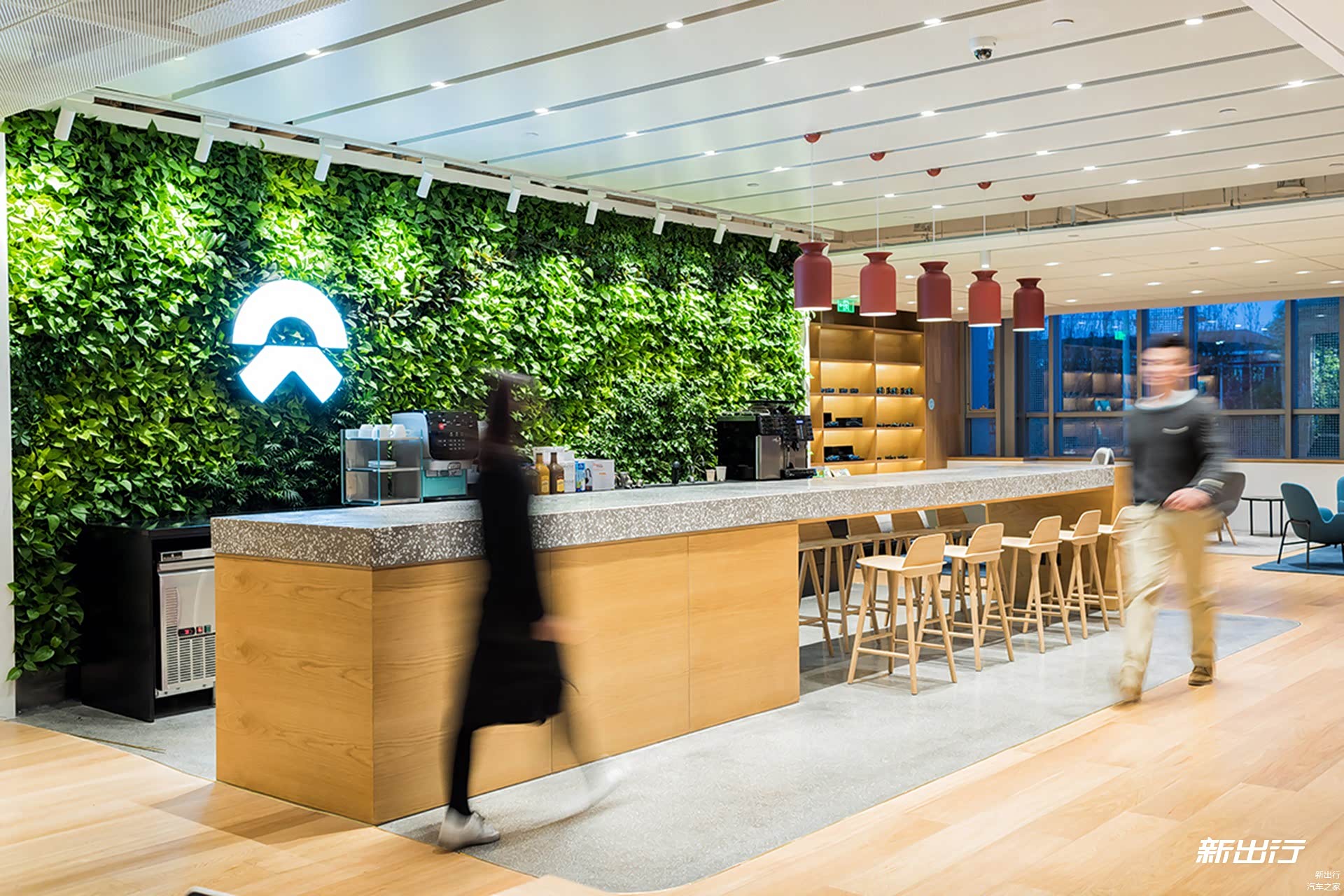 NIO 蔚来用户中心“开放式厨房”