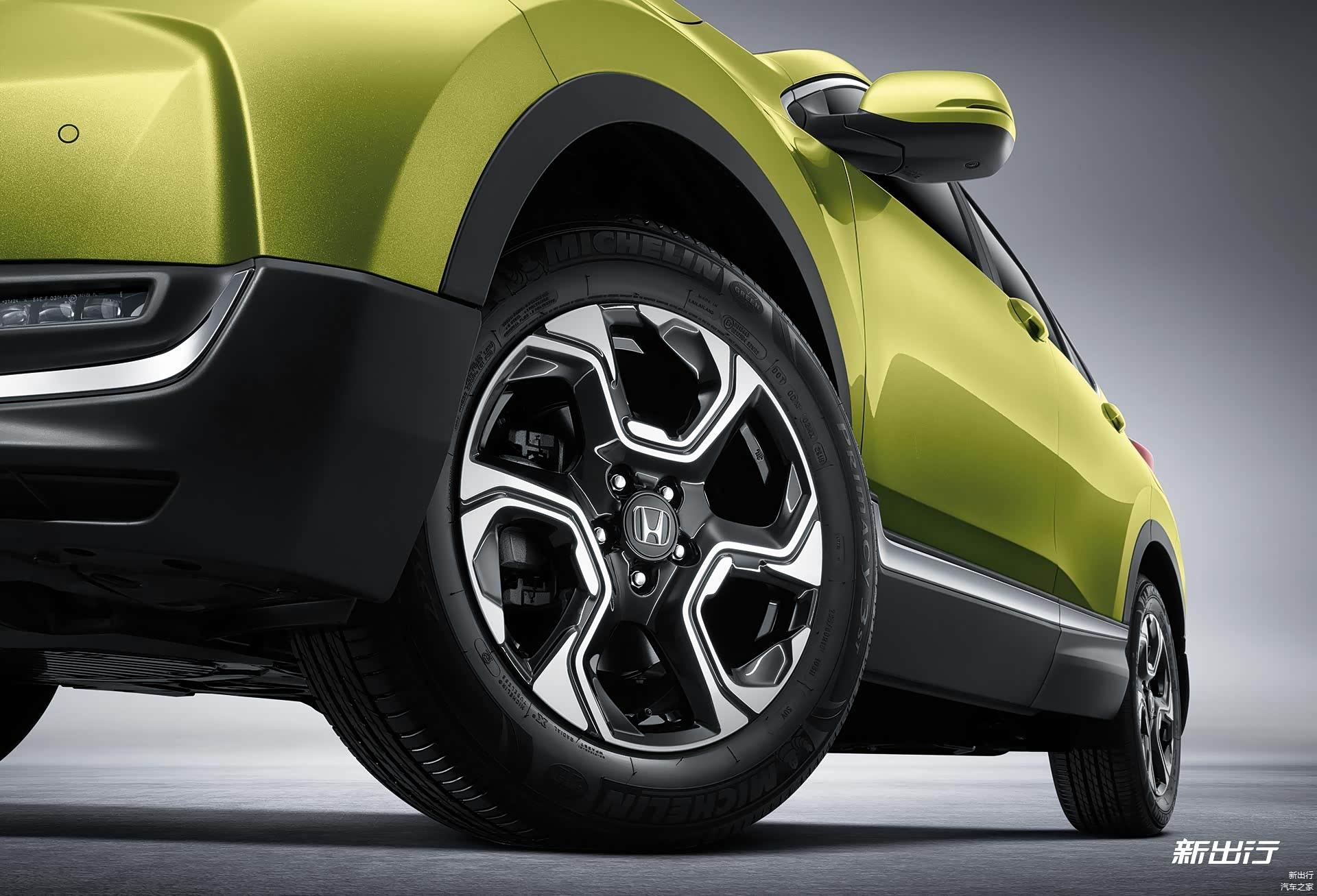 ▲ 燃油版的“风转”式轮毂