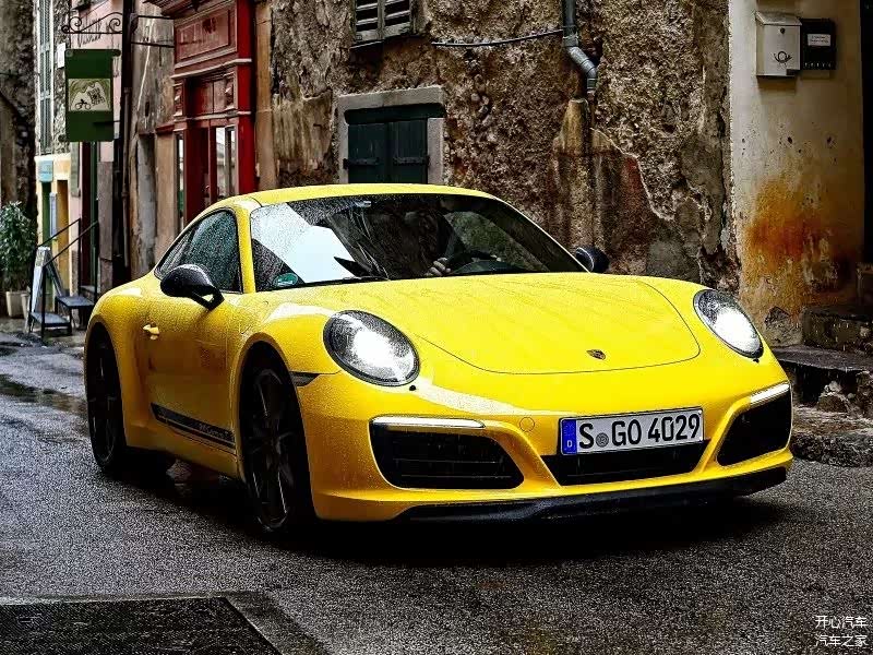 2018款保时捷911 Carrera