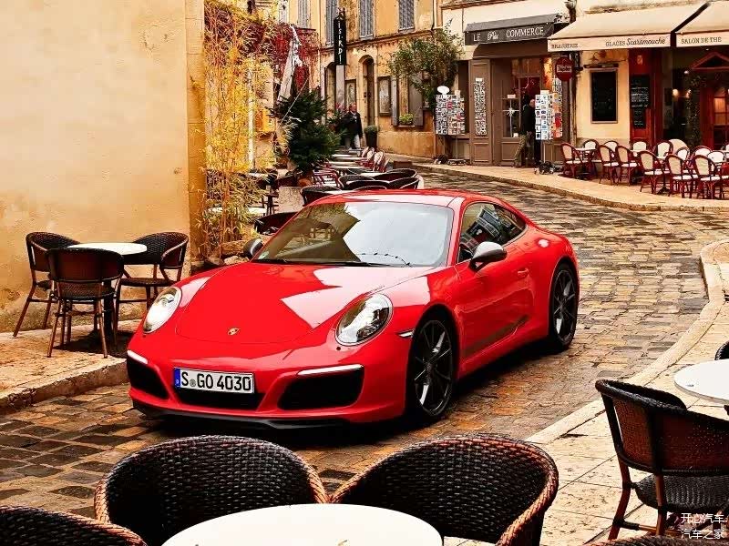 2018款保时捷911 Carrera