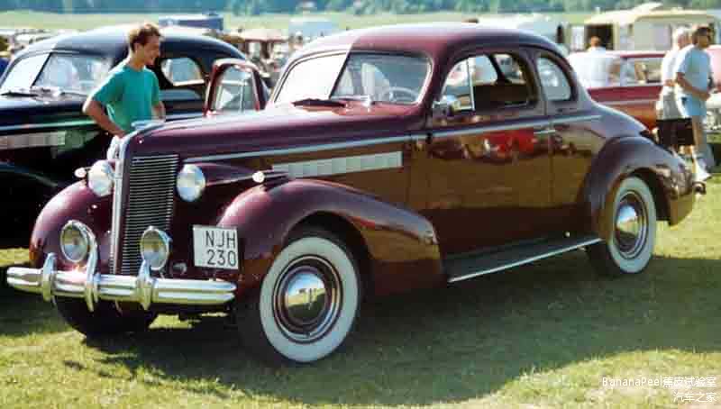 Buick 37 46S Opera Coupe