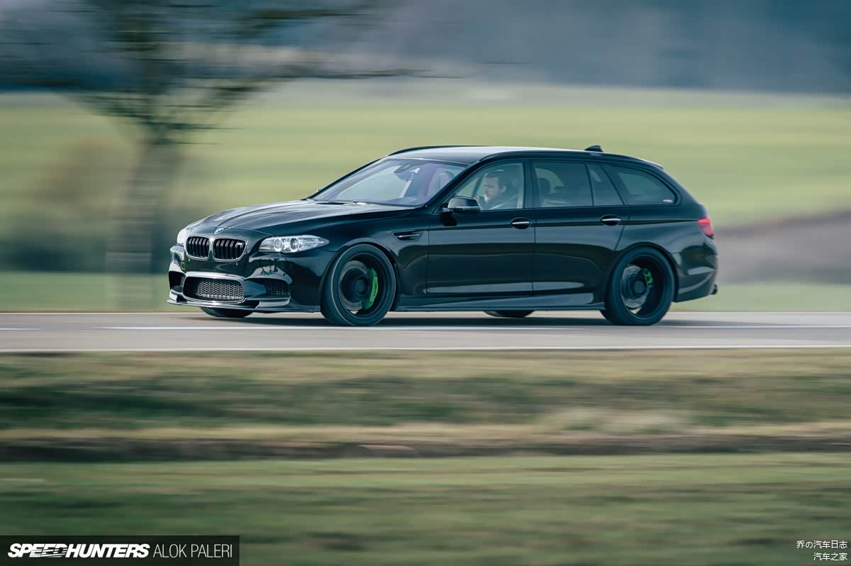 这姿态真是太棒了！