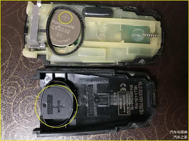 装上新电池，一定要注意正极朝上