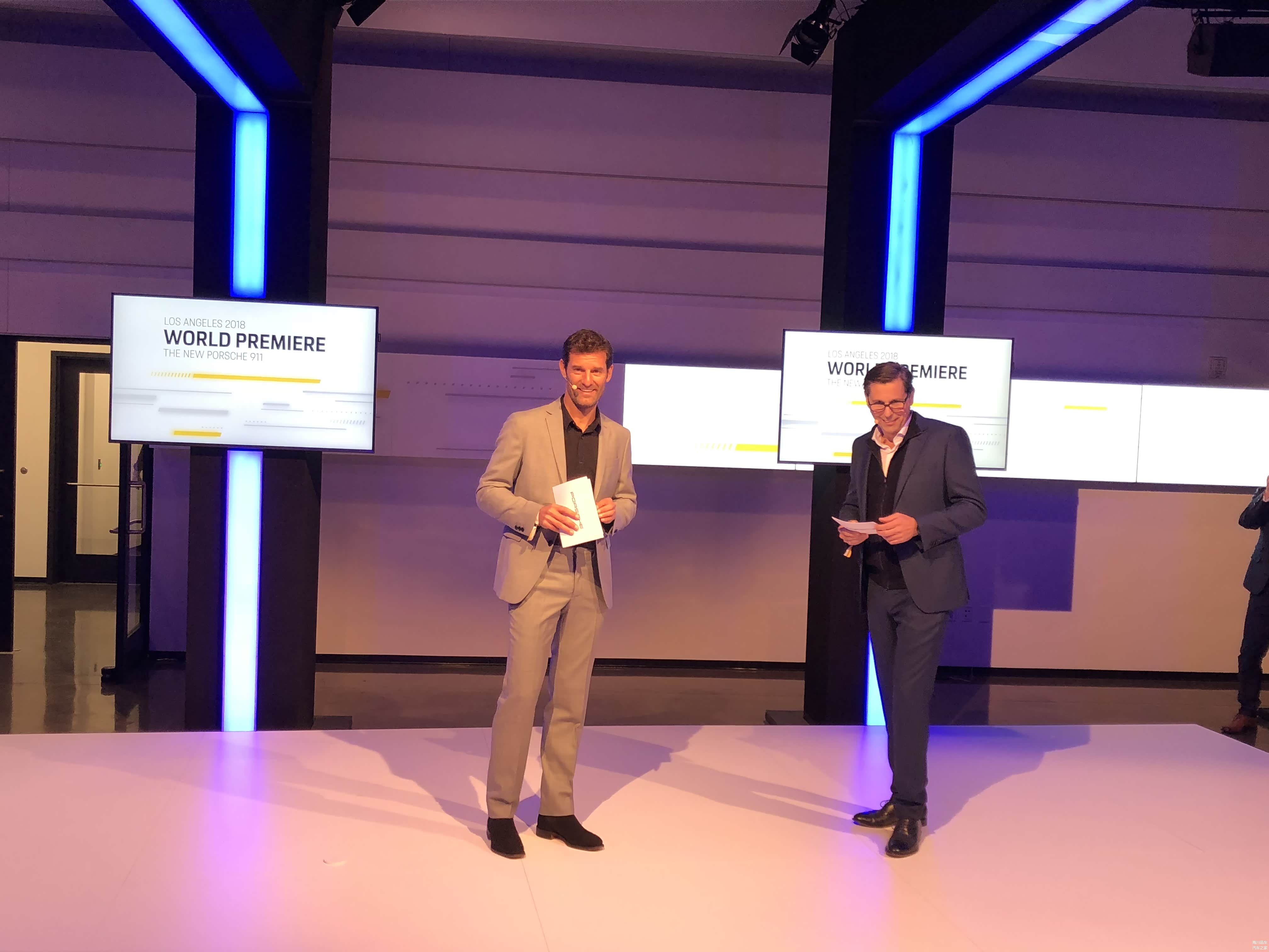 韦伯是现场主持人