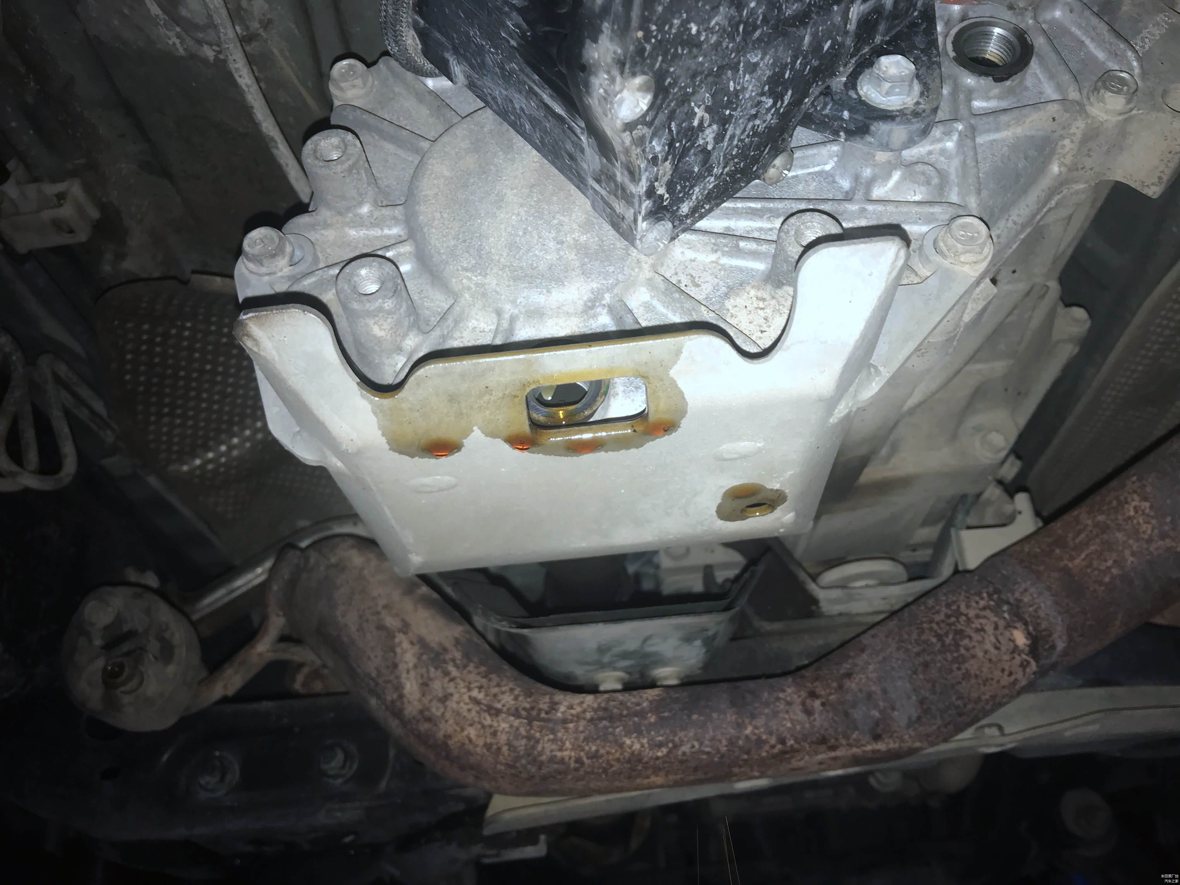 放出分动箱的旧油