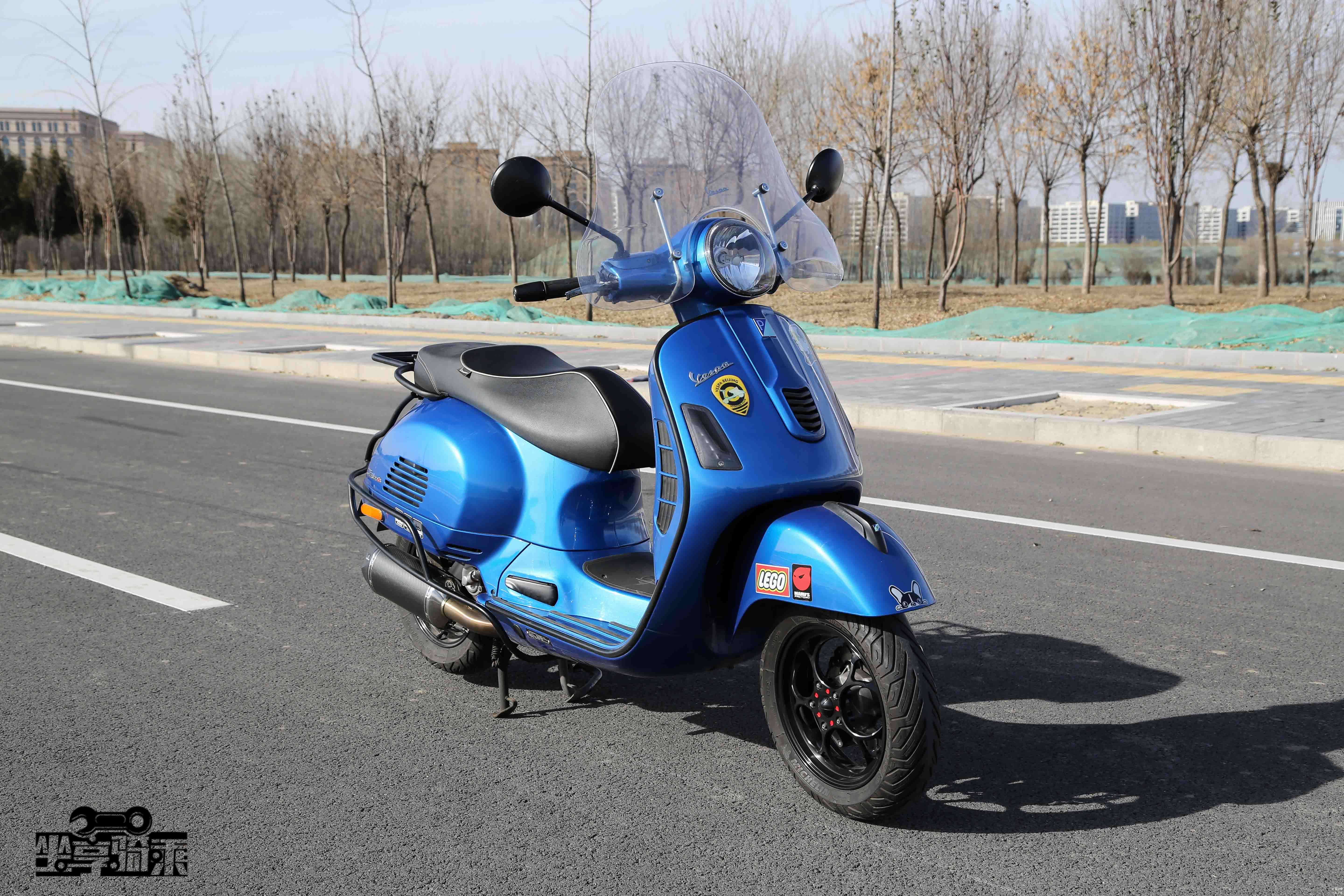 Vespa GTS 300 Super
