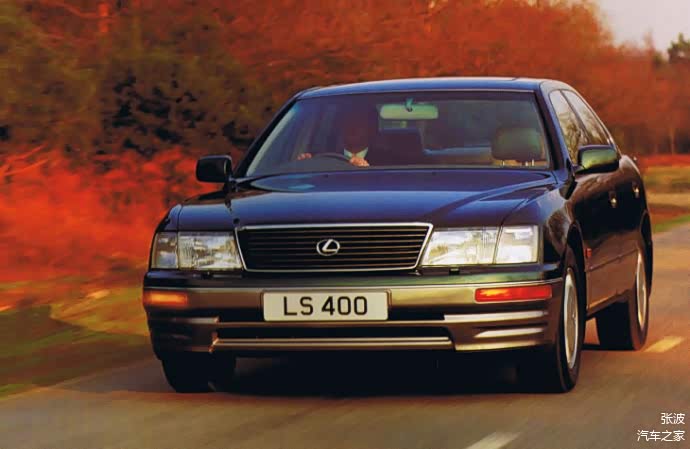 凌志LS400